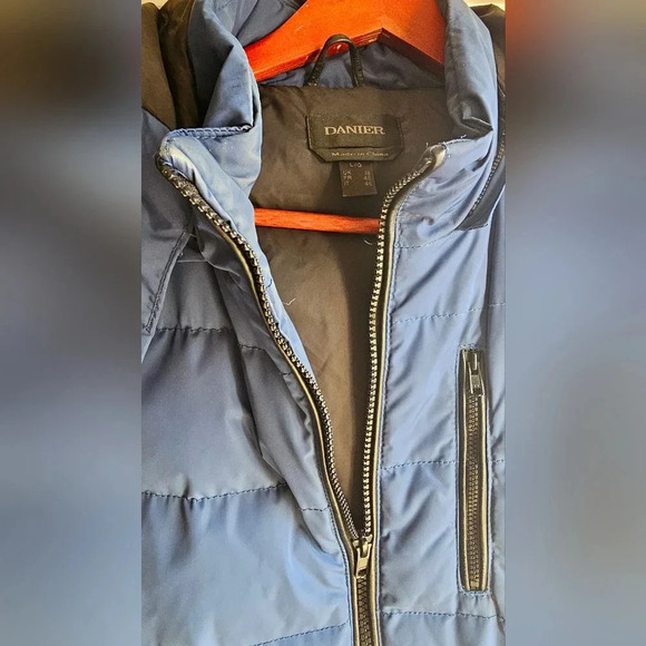 Danier Winter Down Filled Leather Blue Black Jacket size L Fitted - Picture 6 of 14